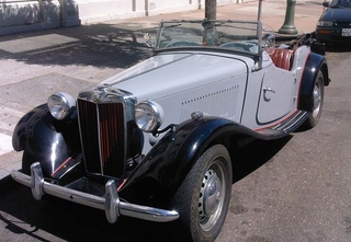 Illustration for article titled 1953 MG TD